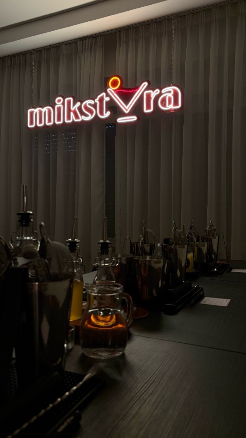 Šank i sastojci na Mikstura radionici